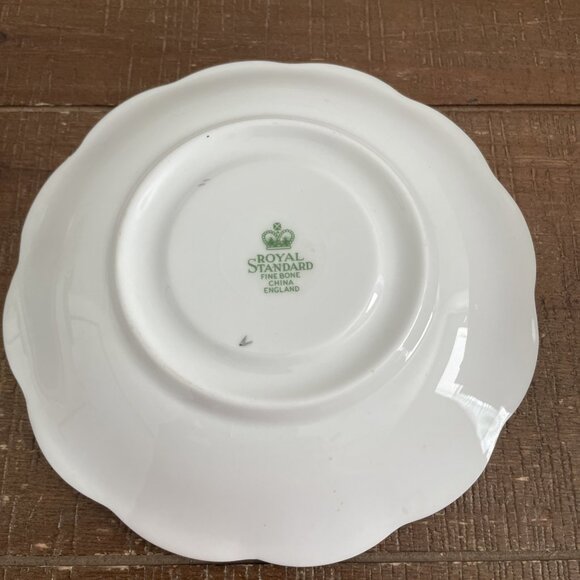 England Royal Standard Yellow Flower Teacup And Saucer Set Fine Bone China - Picture 6 of 6